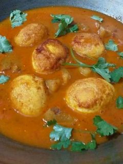 ढाबा स्टाइल एग करी ( dhaba style egg curry recipe in Hindi रेसिपी मुख्य फोटो