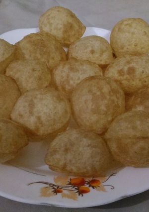 A picture of Golgappa.