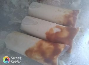 Una foto de Bolis o marcianito gourmet de banana con dulce de leche