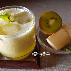 A picture of Sugarcane-Kiwi Juice.