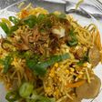 Mie nyemek dengan bahan seadanya