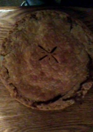 A picture of apple pie.