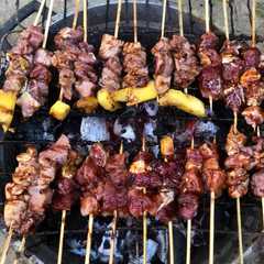 A picture of Sate sapi kumpul keluarga.