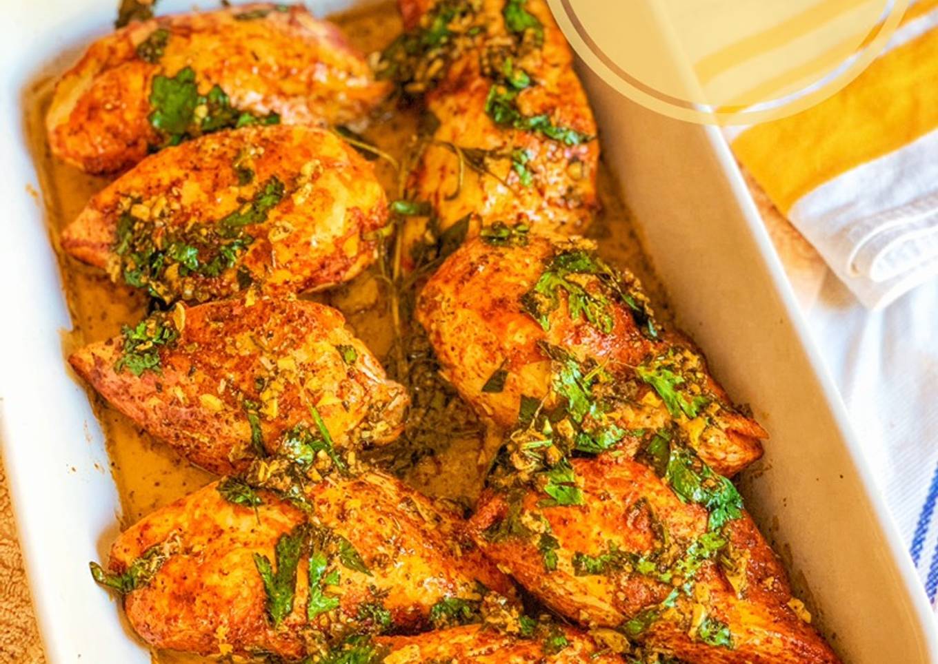 Dada Ayam Panggang Bumbu Mentega Bawang Putih