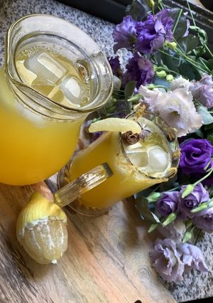 Une photo de Citronnade curcuma 🍯cannelle 🥤badiane