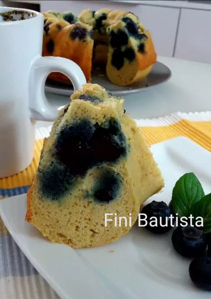 Una foto de Bizcocho de arándanos saludable (sin gluten)