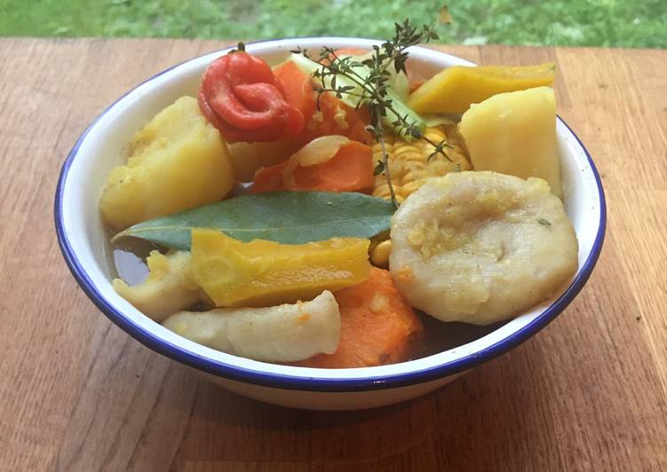 Jamaican Saturday soup with spinners and sinkers 🌱