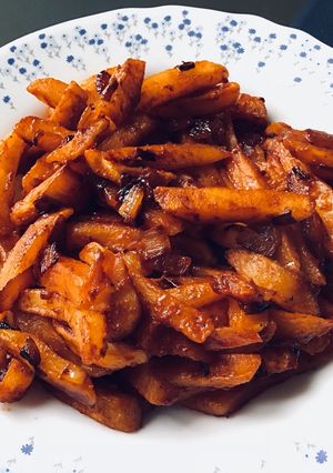 صورة لوصفة بطاطس بالصلصه السريه ❤️😻🍟