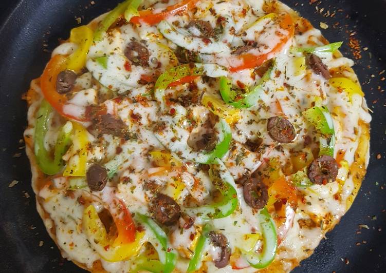 Easiest Way to Prepare Homemade Paneer Tikka Pizza