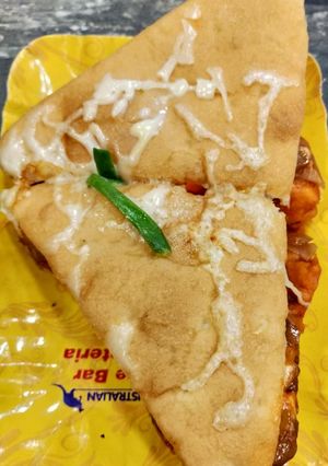 A picture of Bread kulcha.