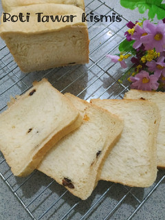 Foto resep Roti Tawar Kismis (Eggless)