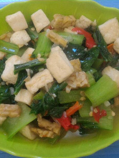 Foto resep Tumis Sawi Campur Tahu Tempe