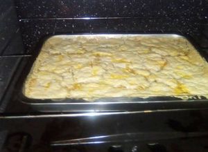 Una foto de Pastel de raya blanca