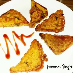 Tawa fry bread pakora A picture of Tawa fry bread pakora.