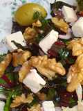 ENSALADA HOJAS DE BETARRAGAS CON LIMONETA DE MOSTAZA. JON STYLE