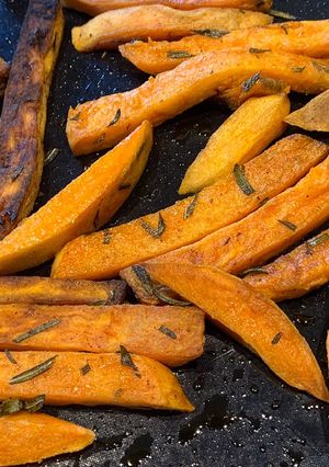 Une photo de Frites de patates douces fumées sur BBQ
