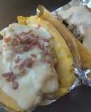 Papas😜 rellenas de pollo y carne a mi manera🥔🥩🍗