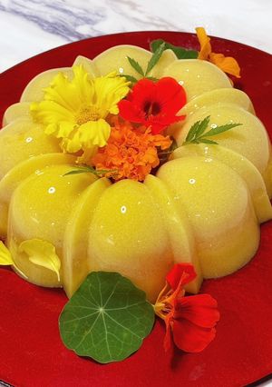 A picture of Tropical Jackfruit agar-agar pudding.