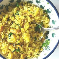 A picture of Chatpata poha.