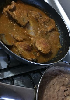 Una foto de Chuletas en chile