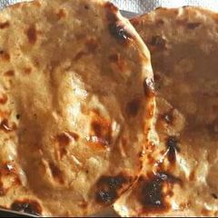 A picture of Tanduri Roti.