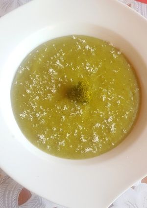 O poză a rețetei Supă cremă de broccoli.