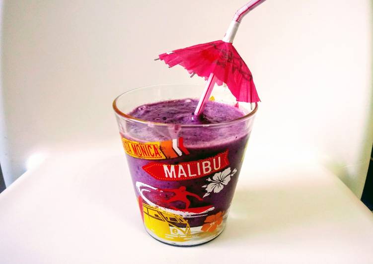 Smoothie de moras y plátano