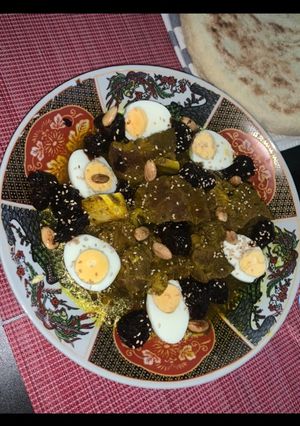 Una foto de Carne con ciruelas al estilo marroquí