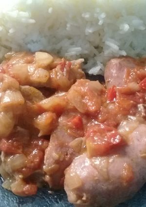 Una foto de Chorizo a la pomarola con carne