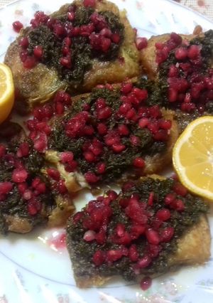 عکسی از دستور ماهی سرخ کرده یا غوره  بیج  غذای محلی گیلان