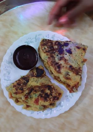 A picture of Mix Veg Uttapam.