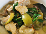 เขียวหวานไก่ (อ้วนน้อย)​