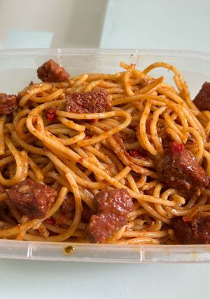 A picture of Spaghetti with Spiced Cow Beef Sauce.