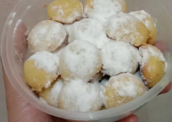 Kue putri salju