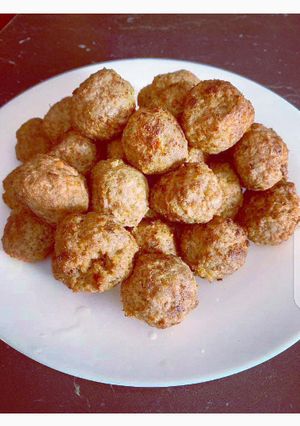 A picture of Yummy Yam balls.