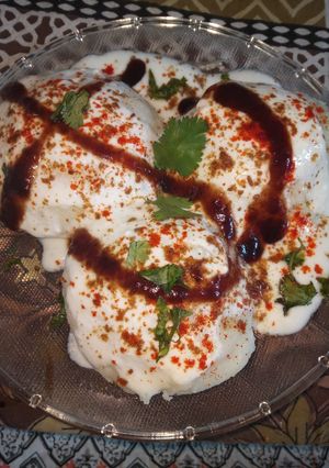 A picture of Healthy baked rawa dahi bade.