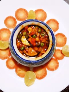मिश्र भाज्यांचे लोणचे (mix bhajyanche lonche recipe in marathi) रेसिपी चे मुख्य फोटो 