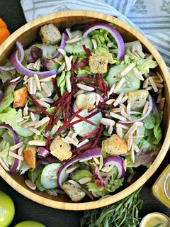 A picture of Sherry Herb Vinaigrette Salad Dressing.