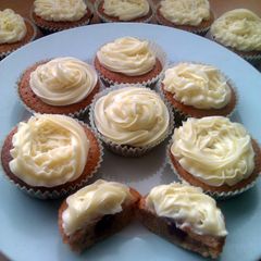 A picture of Vickys Jam & Custard Cupcakes, GF DF EF SF NF.