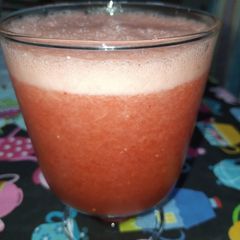 A picture of Watermelon & Strawberry slush.