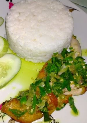 Foto resep Resep cara membuat ayam geprek cabe ijo
