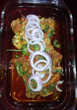 A picture of Chicken Tikka karahi.