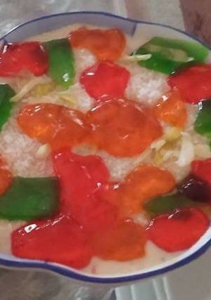 A picture of Custard jelly.