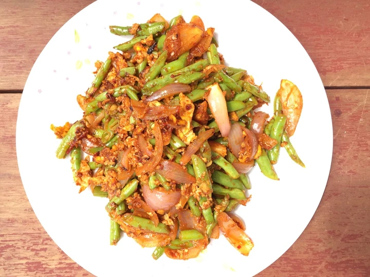Easy Steps to Prepare Recipes Stir Fry French Bean And Eggs With Onion Sambal the Awesome  Make You Drink.