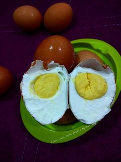 Foto resep Telur asin ayam negeri