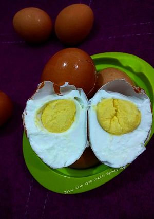 Foto resep Telur asin ayam negeri