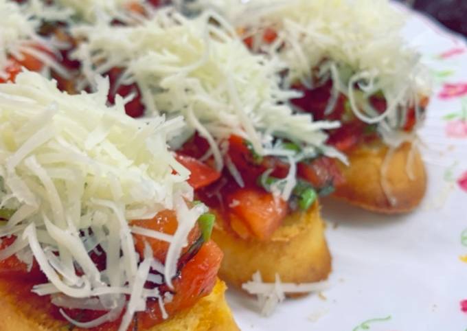 Брускетты с томатной начинкой🍅