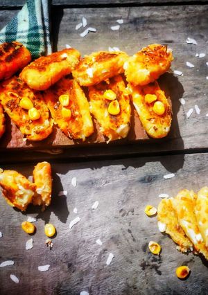 A picture of Poha potato fingers.