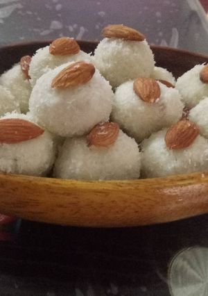 A picture of Kacha rasgulla.