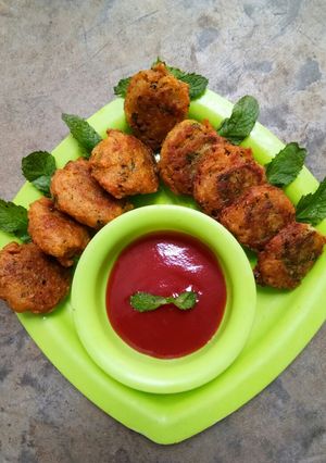 A picture of Minty Semolina Fritters.